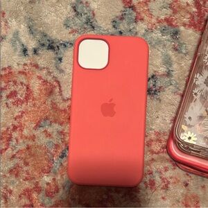 Apple Vibrant Coral Phone Case Too small for Iphone 14